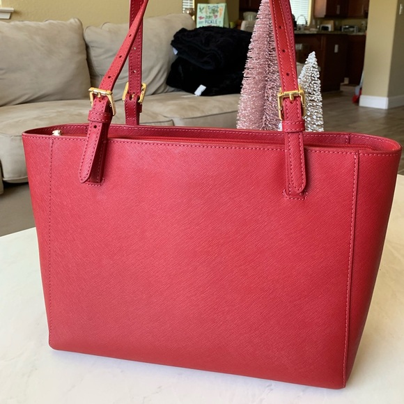 SOLD Tory Burch York Tote Small - Picture 2 of 7